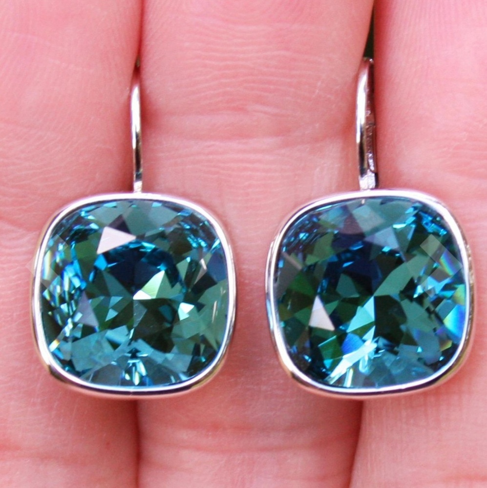 🆕 Swavorski Crystal Dangle Earrings